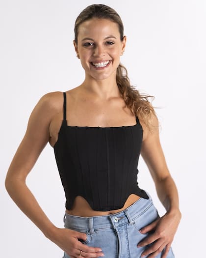 Natali Rodríguez es la única argentina del certamen y ha participado de algunos videos musicales como “Me pasé” de Enrique Iglesias y Farruko