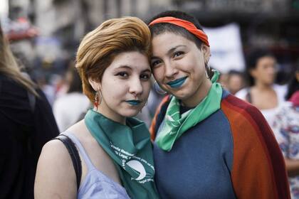 Natalia 20 y Luana 16, hermanas. "Es una lucha constante, es un día de memoria y de seguir luchando por la que ya no están", dijo Natalia