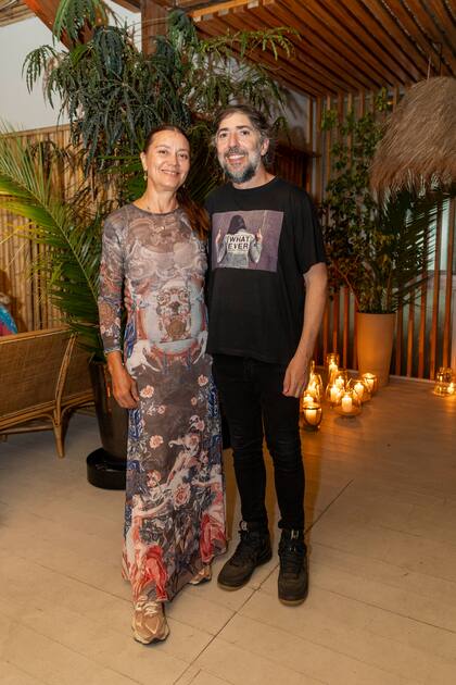 Natalia Antolín, reconocida diseñadora y empresaria y su marido Ever Miguez.