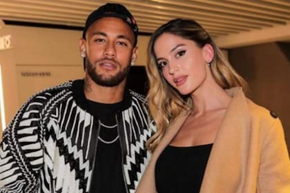 Natalia Barulich, la exnovia de Maluma, junto a Neymar