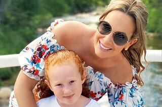 Nicole, la hija de Natalia Denegri, debuta en la TV junto a su madre