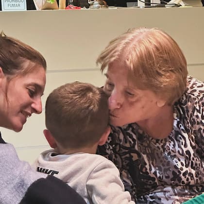 Natalia Pastorutti junto a su abuela Valeria (Foto: Instagram @sole_pastorutti)