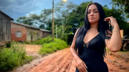 Natalia se hizo viral en las redes sociales cuando mostró videos de su día a día como dueña de un cabaret en una mina de oro