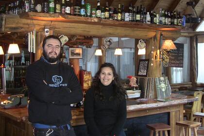 Natalia y Gabriel, en el restaurante Bauhaus