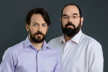 Nate Soares y Eliezer Yudkowsky, autores del libro "Si alguien la crea, todos moriremos".