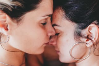 Después de separarse de sus parejas heterosexuales, se conocieron y el flechazo fue instantáneo