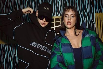 Nathy Peluso junto al productor Bizarrap