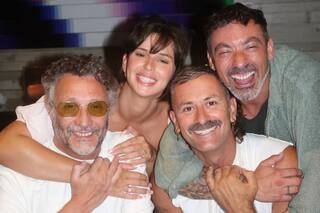 Fito Páez, Nathy Peluso y Pocho Lavezzi cantaron juntos en Ibiza y enloquecieron a sus fans