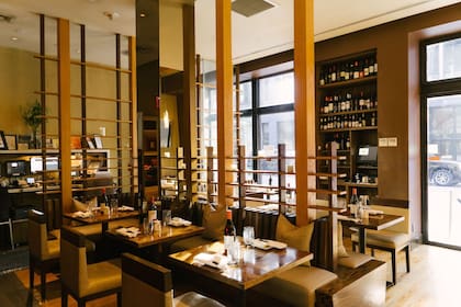 Natsumi, el lujoso restaurante de sushi y comida japonesa dentro de Square Hotel