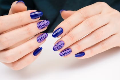 Desde ayer, ningún esmalte semipermanente que contenga estas sustancias puede venderse ni usarse en la Unión Europea