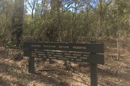 En la actualidad, la veta de carbón forma parte de la Reserva Natural de Burning Mountain, que es administrada por el Servicio de Vida Silvestre y Parques Nacionales de Australia