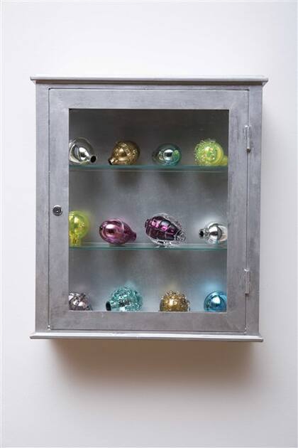 Naturaleza muerta (gabinete médico), 2012.