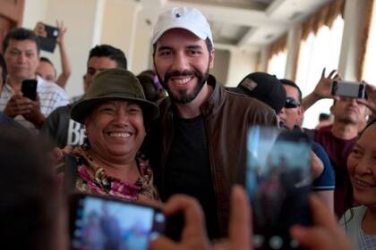 Críticos de Bukele aseguran que realizó su campaña "en una burbuja", sin mostrarse cercano a los ciudadanos ni visitar demasiados territorios y comunidades