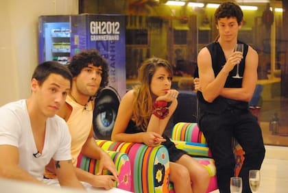 Nazareno Bellini (de negro) participó en la edición de Gran Hermano de 2011/2012 y contó parte de la historia de su padre