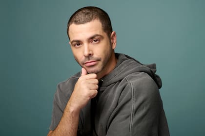 “Me interesó cómo la serie abordó temas tan relevantes y actuales como los traumas, los abusos, la falta de límites y la salud mental", dice Casero