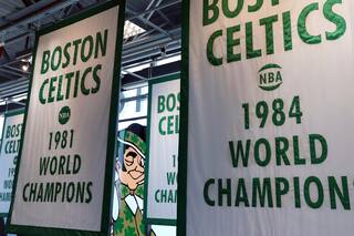 NBA aprueba la venta de Celtics al magnate Bill Chisholm por un récord de US$6100 millones