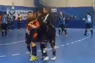 Incidentes en un partido de futsal entre Campolter y Rosario en Río Grande