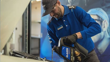 ¿Necesitás cambiar tu lubricante? En YPF encontrás el mejor servicio