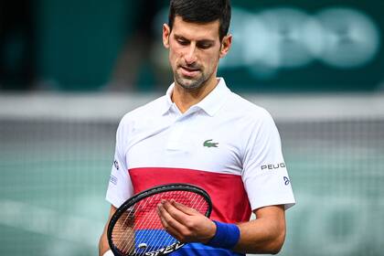 Necesitó de más de dos horas Novak Djokovic para ganar su partido contra Marton Fucsovics en el Masters de París-Bercy
