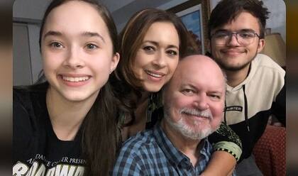 Neida Sandoval y David Cochran tuvieron dos hijos: los mellizos Aliene Aida y Abener David (Crédito: Instagram/@neidasandovaltv)