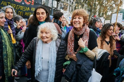 Nelly Minyersky, de 97 años