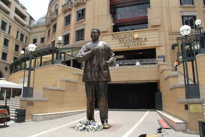 Nelson Mandela Square