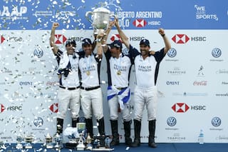 La Dolfina toca cada vez más fuerte a las puertas de la historia mayor del polo