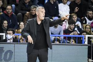 El sorpresivo final del ciclo del Che García y el malestar de los jugadores de la selección de básquetbol