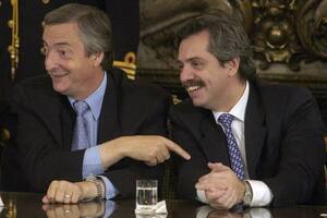 Néstor Kirchner lo ensayó, Alberto Fernández lo repite