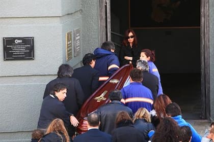 La llegada del cuerpo de Néstor Kirchner al mausoleo de Río Gallegos