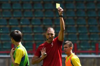 Néstor Pitana dirigirá el partido inaugural del Mundial