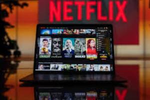 Netflix adelantaría la salida de su plan barato con publicidad