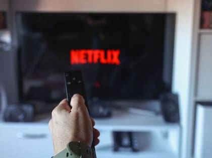 Netflix aumentó sus préstamos para financiar la creación de contenido
