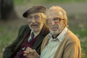 Netflix dio a conocer el primer trailer de la película Parque Lezama, basada en la exitosa obra teatral