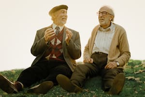 Netflix dio a conocer el primer trailer de la película Parque Lezama, basada en la exitosa obra teatral