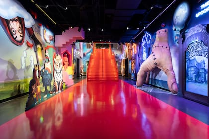 Netflix presentó su primer local temático en Philadelphia, Estados Unidos, con juegos, merchandising y experiencias inmersivas