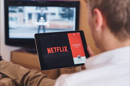 Netflix y Microsoft se unen para ofrecer un nuevo plan para ver series y películas con publicidad (Foto: Archivo)