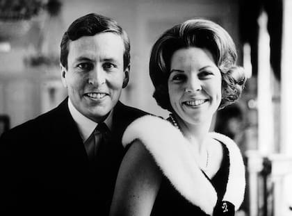 Retrato de la princesa Beatriz, heredera del trono de los Países Bajos, y su marido, el príncipe Claus.