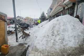 Nevadas y lluvias dejan 61 muertos y 110 heridos en Afganistán