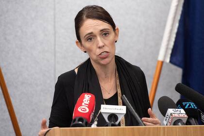 Para la primera ministra neozelandesa, Jacinda Ardern, el gobierno debe reformar la legislación de posesión de armas de fuego del país