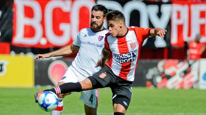 Newells y Estudiantes empataron en la mañana rosarina