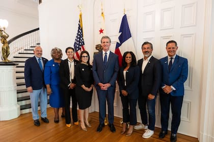 Newsom advirtió sobre "manipulación electoral" en Texas: acusó a Trump de buscar alterar el mapa para 2026