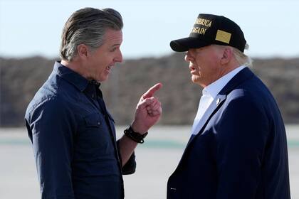 Newsom analizó cómo Trump logró engagement emocional, algo que los demócratas descuidaron