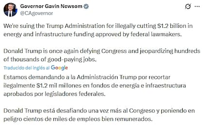 Newsom informó sobre la demanda en redes sociales