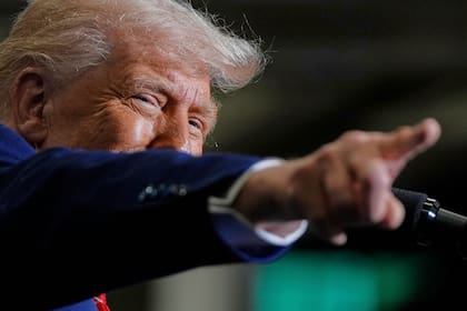 Newsom ironizó sobre la situación judicial de Trump con la expresión “Hoy llueven tacos”, en referencia a los retrocesos del presidente