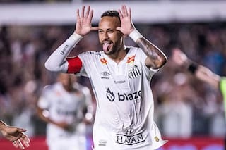 Neymar, criticado tras discutir con hincha del Santos que le llamó "mercenario"