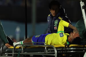 Del llanto al diagnóstico inicial de Neymar: la primera lesión de rodilla de su carrera y un posteo esperanzador