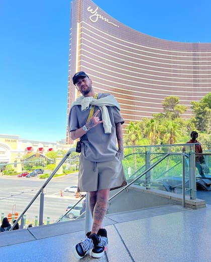 Neymar ha pasado parte de sus vacaciones en Estados Unidos, entre Las Vegas y Miami, junto a su novia, familiares y amigos