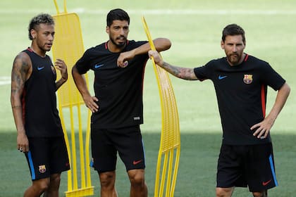 Neymar, Luis Suárez y Lionel Messi convivieron durante tres temporadas en Barcelona y ganaron una Champions League