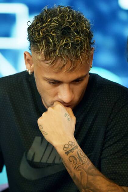 Neymar podría irse de Barcelona